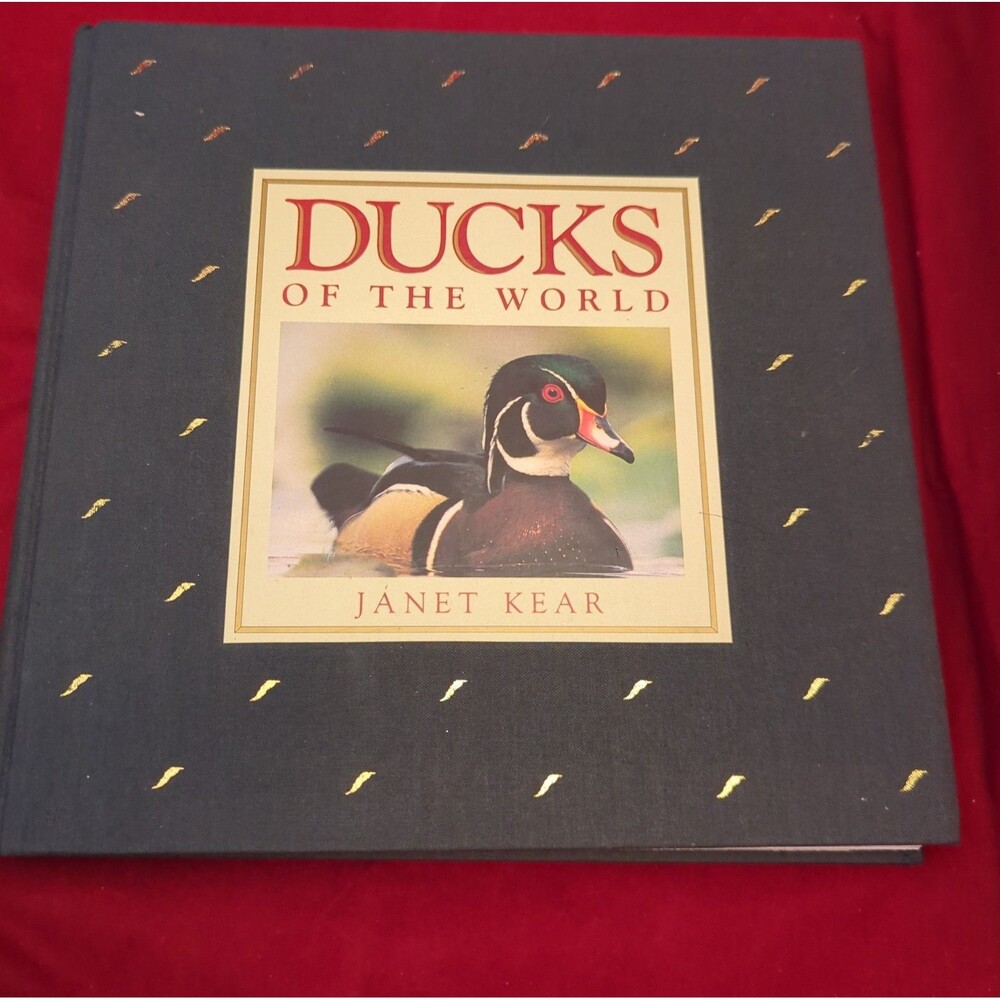 Ducks of the World by Janet Kear (1991-11-30) coffe table book